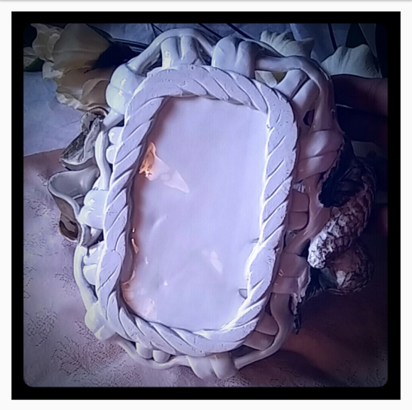 Vintage Lanzarin Ceramic Holiday Basket - Picture 4 of 8